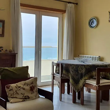 Appartamento Em Frente Ao Mar
